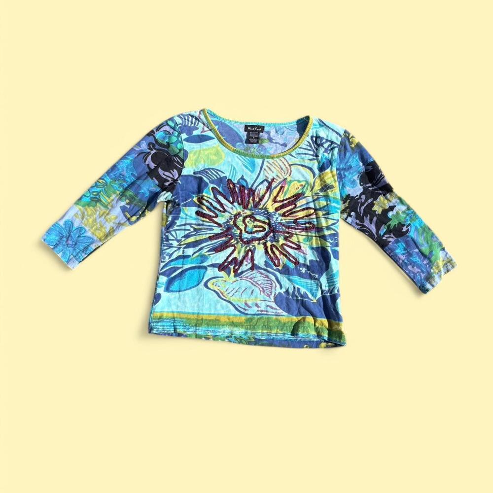 West End funky swirl top